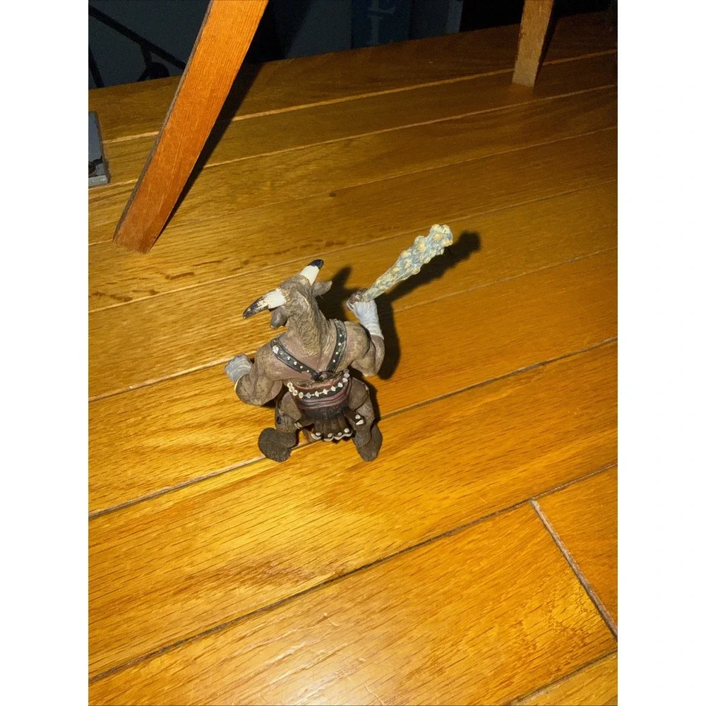 SAFARI LTD. Minotaur - 2007 - Mythical Plastic Figure